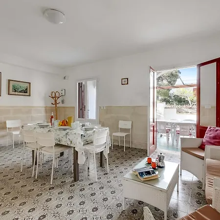 Funny - Happy Apartment *